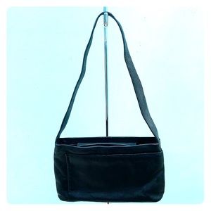 Authentic Kenneth Cole Black Leather Purse